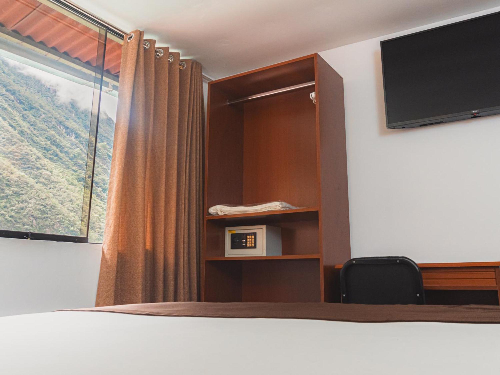 Ferre Boulevard Hotel 3*