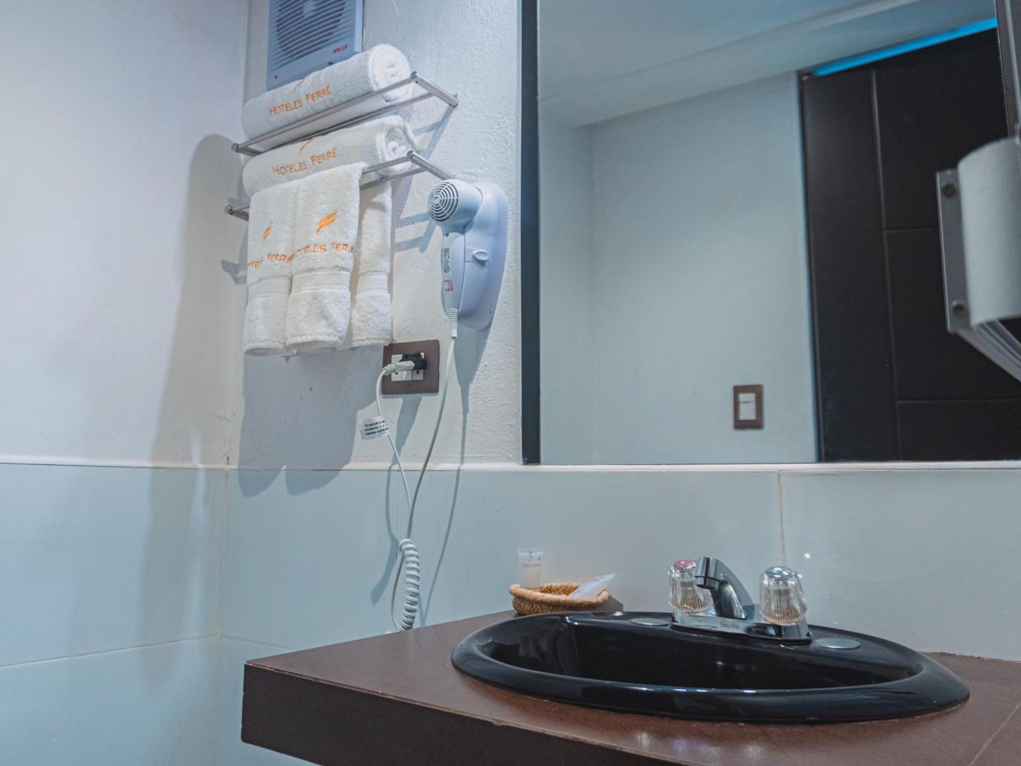Hotel Ferre Boulevard 3*