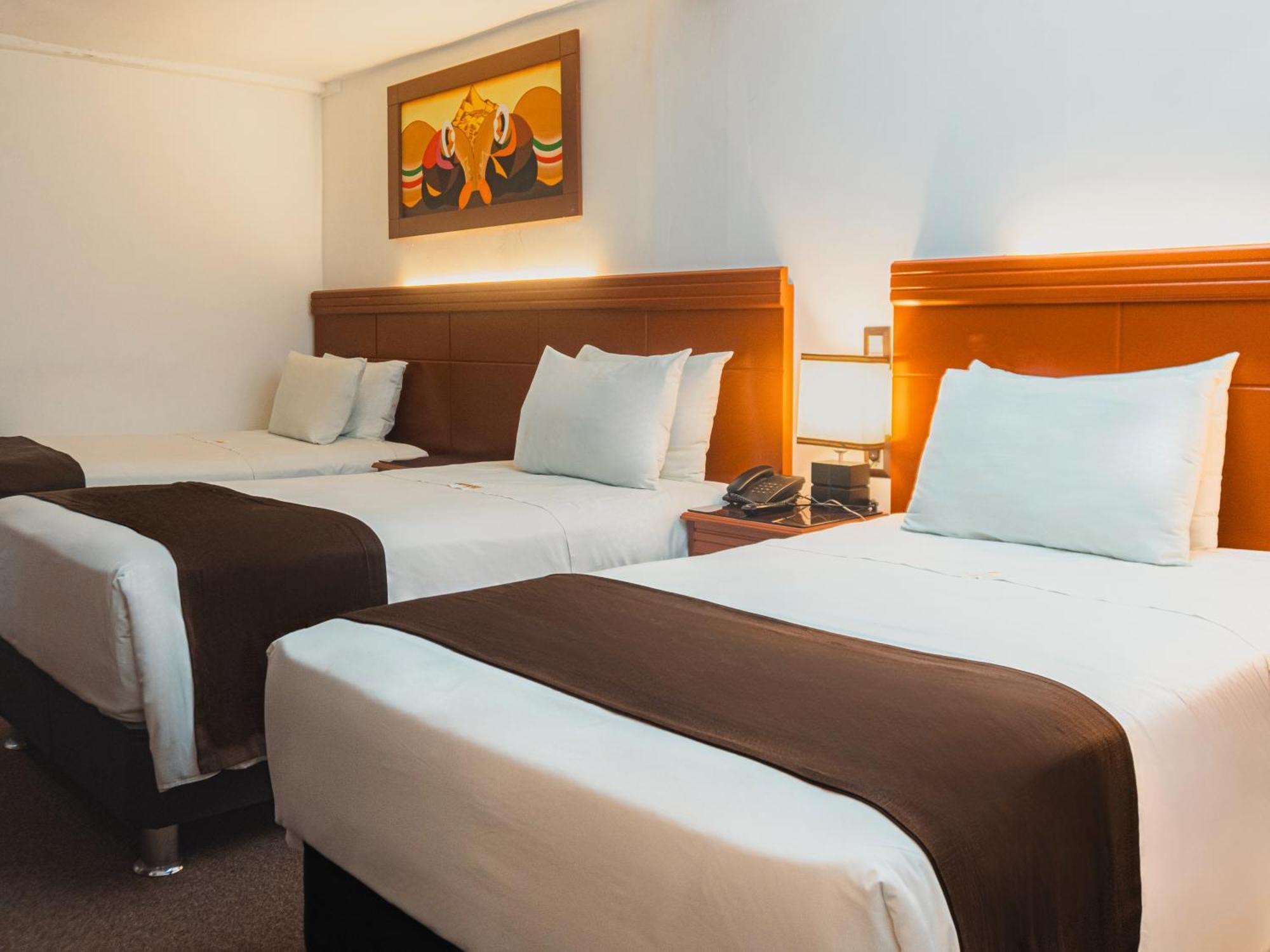 Hotel Ferre Boulevard 3*
